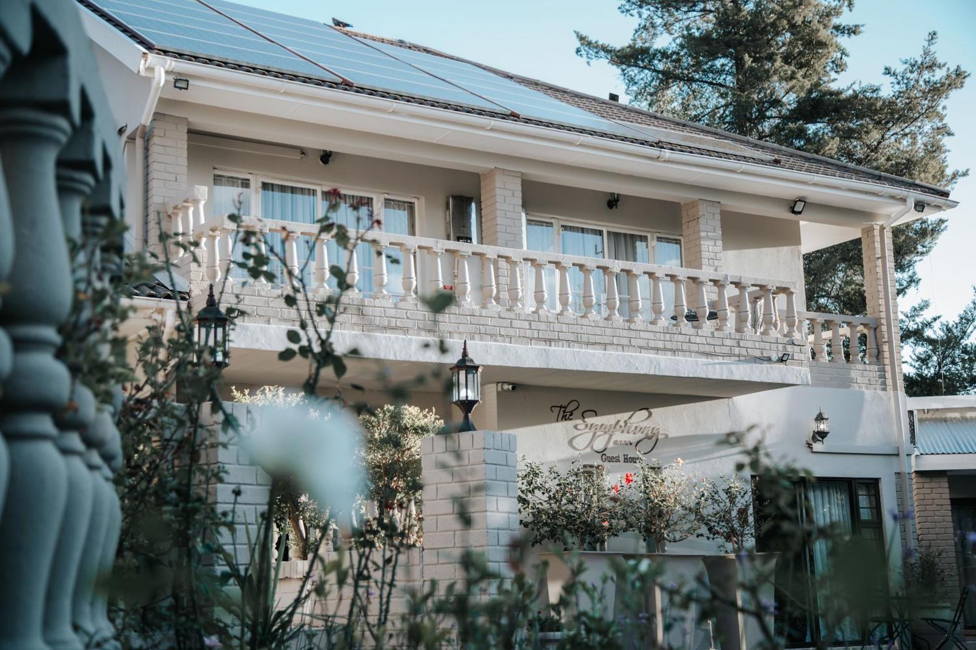 The Symphony Guest House Queenstown Eksteriør billede